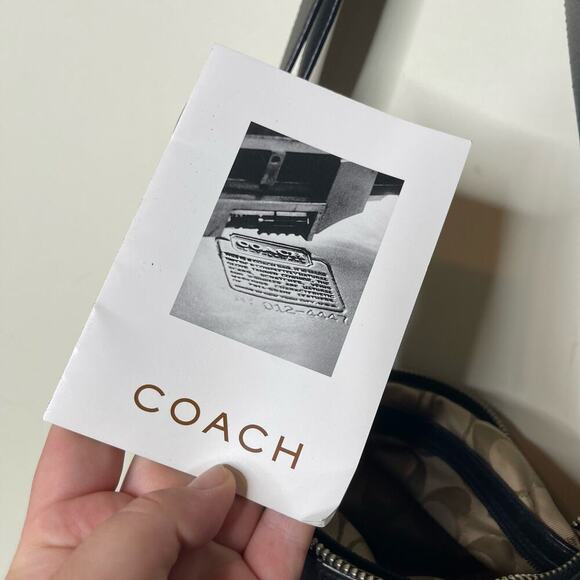 Coach Black Leather Slim Legacy Crossbody Shoulder Bag Adjustable 9326 - Picture 10 of 11